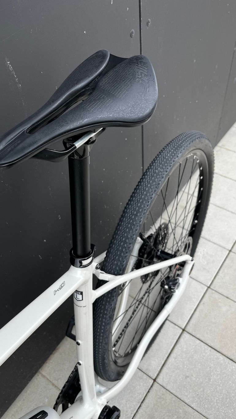 Použité Polygon TAMBORA G4 2024 2024 Road & Gravel — obrázek 35 z 40