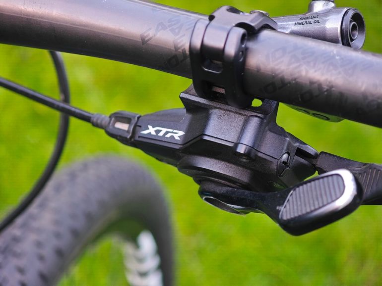 Orbea OIZ M-PRO 2023 2023 Mountainbike usato, Nero — immagine 9 di 13