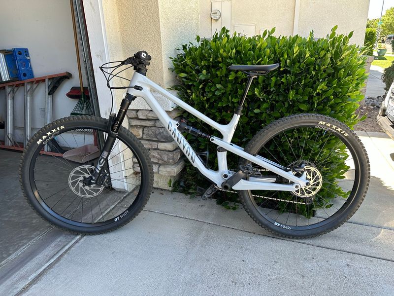 Used Canyon Spectral 125 CF 7 2023 2023 MTB