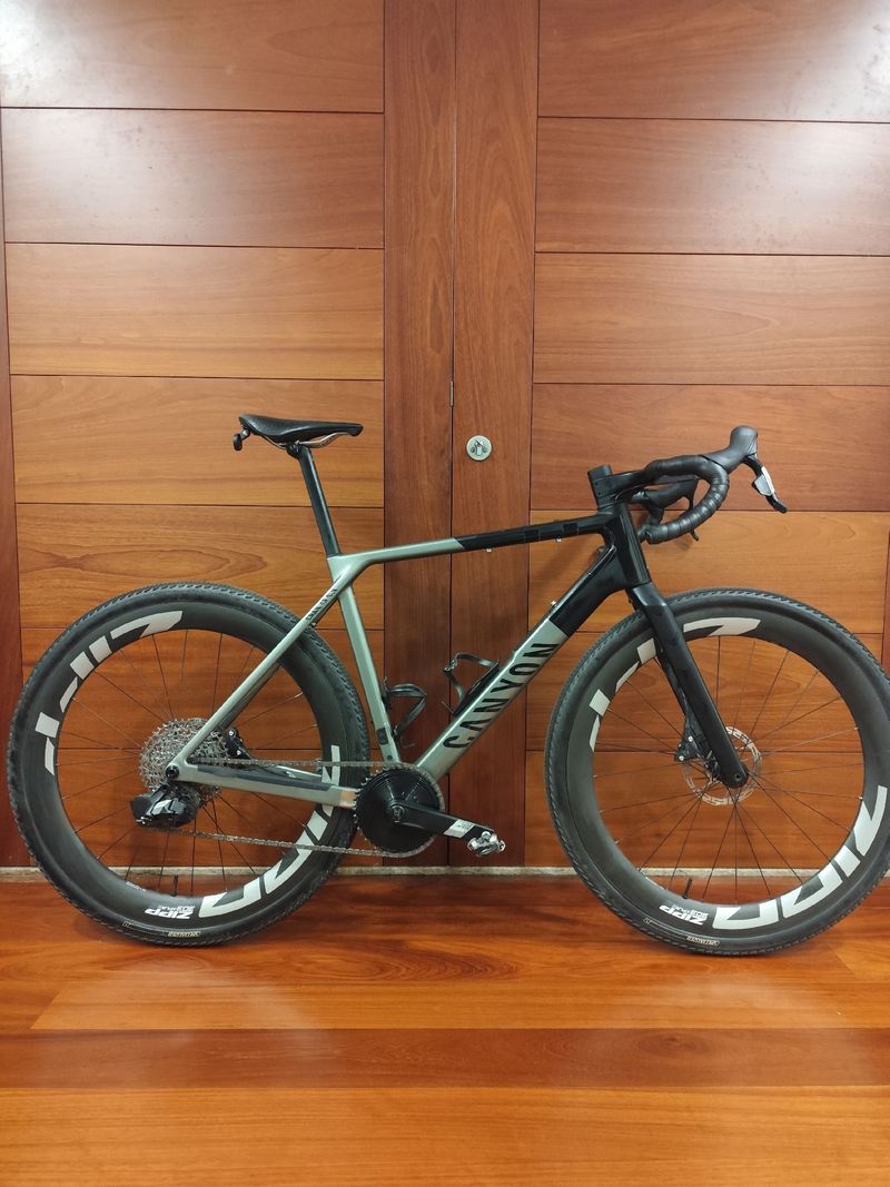 Used Canyon Grail CF SLX 8 AXS 2024 2024 Road & Gravel