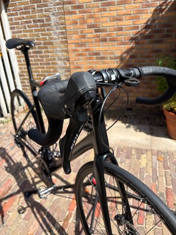 Used Cannondale Caad Shimano 105 2023 Road & Gravel, Black — image 13 of 22