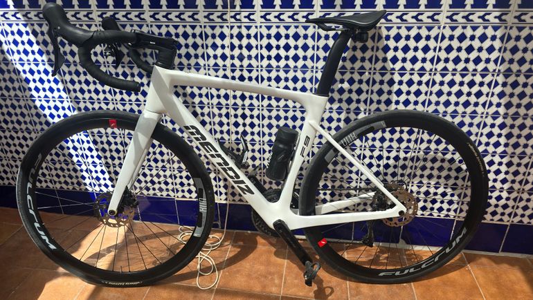 Used Mendiz MPL 2026 Road & Gravel, White — image 2 of 4