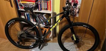 Used BH ULTIMATE RC 6.5 2022 2022 Mountainbike, Light Gray, 29 — image 2 of 3