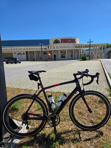 Použité Trek Domane 4.5 Compact 2015 2015 Road & Gravel — obrázek 1 z 3