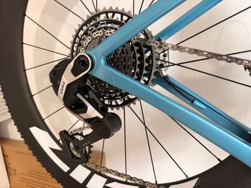 Used 3T Custom SRAM Red eTap AXS 2026 Road & Gravel, Blue — image 8 of 17