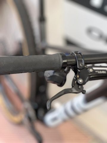 Używany BMC Fourstroke 01 TEAM 2024 2024 Mountainbike — zdjęcie 12 z 17