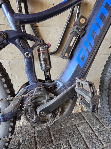 Used Giant Stance Shimano Deore 2023 Mountainbike, Blue — image 4 of 6
