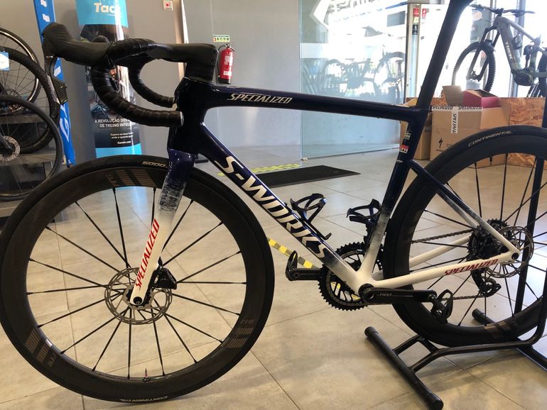 Použité Specialized Tarmac SRAM Force eTap AXS 2025 Road & Gravel — obrázek 7 z 12