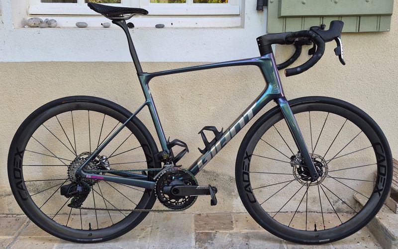 Použité Giant Defy Advanced SL 0 2024 2024 Road & Gravel