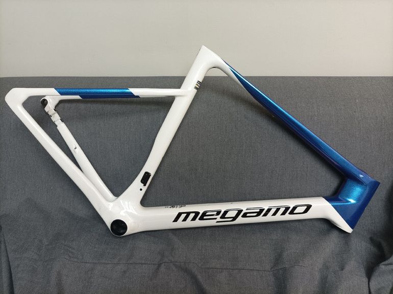 Used Megamo PULSE 05 CW 2026 Frameset 2026 Road & Gravel, White — image 3 of 3