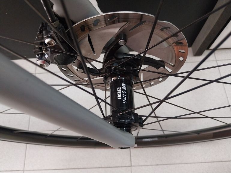 Used Specialized S-Works Aethos – Shimano Dura-Ace Di2 2022 2022 Road & Gravel, Blue — image 5 of 9