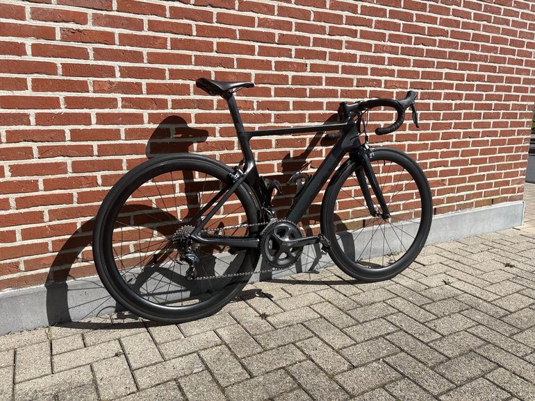 Used Canyon Aeroad Shimano Ultegra 2020 Road & Gravel, Black — image 4 of 9