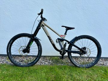 Used CUBE TWO15 PRO 2022 2022 Mountainbike, Black, 27.5 — image 2 of 6