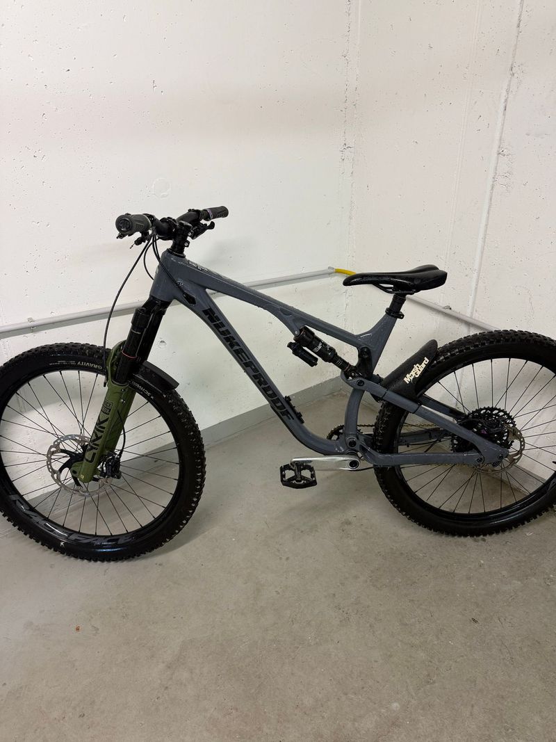 Used Nukeproof Reactor Shimano SLX 2021 MTB