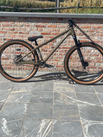 Używany Canyon Stitched Other SRAM - Mountainbike 2025 Mountainbike — zdjęcie 1 z 8