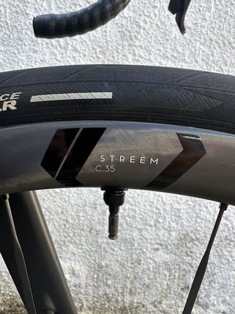 Canyon Ultimate CFR AXS 2024 2024 Road & Gravel d'occasion — image 6 sur 11