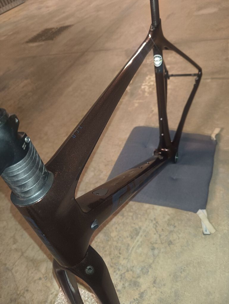 Brugt Giant Tcr Frameset 2022 Road & Gravel — billede 2 af 8
