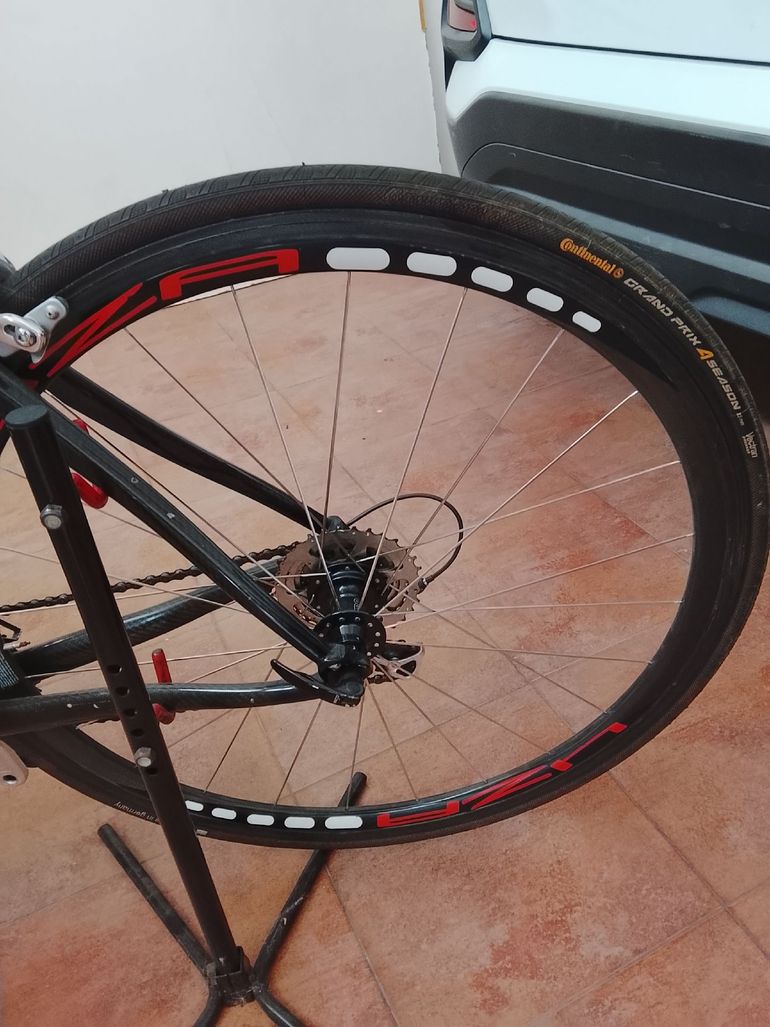 Použité Ditec Custom Shimano Ultegra 2007 Road & Gravel — obrázek 6 z 13