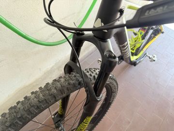 Używany Canyon Exceed CF SL 8.0 Pro Race 2018 2018 Mountainbike — zdjęcie 27 z 36