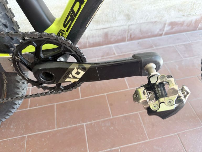Używany Canyon Exceed CF SL 8.0 Pro Race 2018 2018 Mountainbike — zdjęcie 13 z 36
