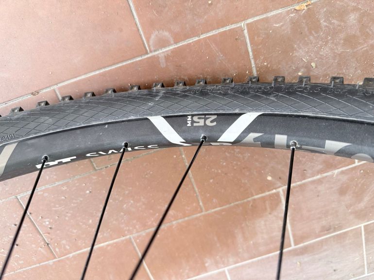 Używany Canyon Exceed CF SL 8.0 Pro Race 2018 2018 Mountainbike — zdjęcie 23 z 36