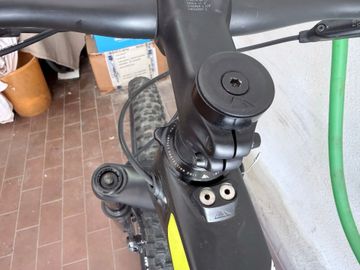 Używany Canyon Exceed CF SL 8.0 Pro Race 2018 2018 Mountainbike — zdjęcie 16 z 36