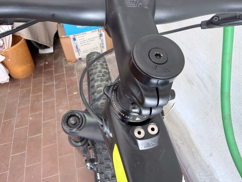 Używany Canyon Exceed CF SL 8.0 Pro Race 2018 2018 Mountainbike — zdjęcie 16 z 36