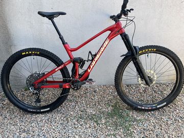Brugt Lapierre Spicy CF Team 2022 2022 Mountainbike — billede 1 af 5