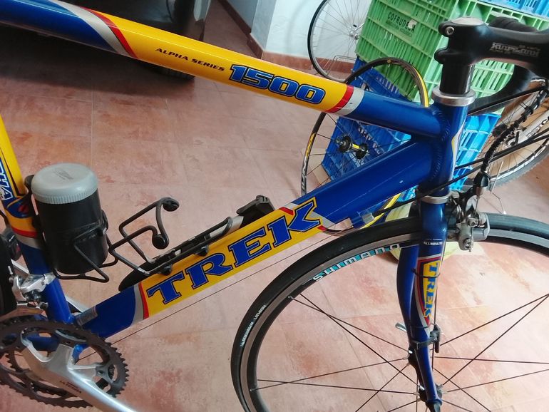 Used Trek 1500 2005 2005 Road & Gravel, Blue — image 9 of 15