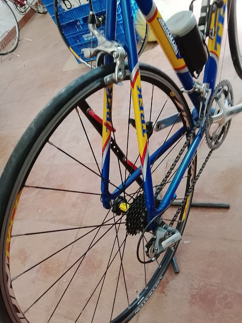 Used Trek 1500 2005 2005 Road & Gravel, Blue — image 10 of 15