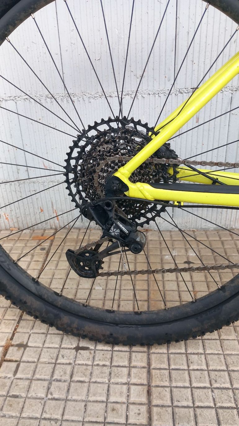 Używany scott scale 970 Bicicleta de montaña Scott scale 970 SRAM Nx 2022 Mountainbike — zdjęcie 3 z 8
