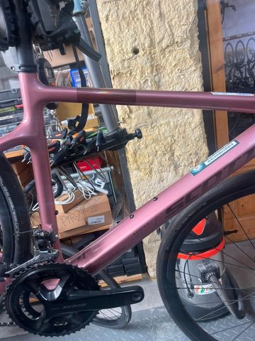 Scott Addict 50 2025 2025 Road & Gravel usato, Rosso — immagine 10 di 11