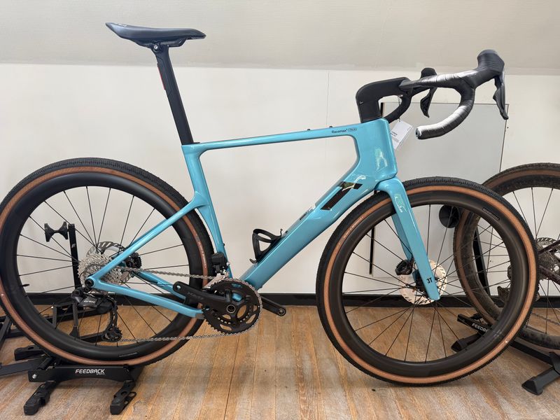 Käytetty 3T Racemax2 Italia GRX Di2 2x12 Discus 45/40 Ltd. Brezza 2026 Road & Gravel