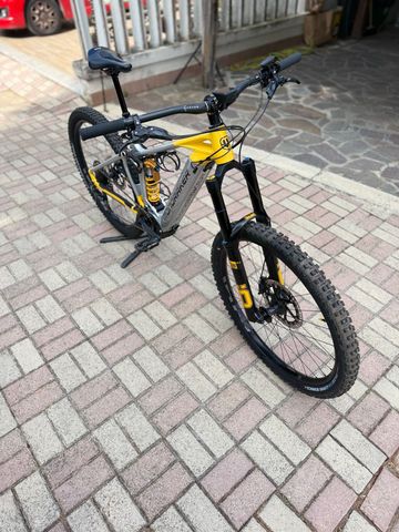 Used Mondraker LEVEL RR 2022 2022 Mountainbike, Light Gray — image 17 of 28