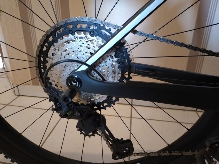Canyon Exceed CF SLX 8 2022 2022 Mountainbike d'occasion — image 4 sur 5