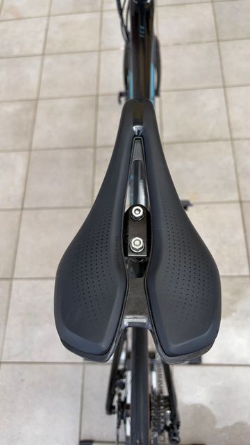 Giant TCR Advanced Pro 2 Disc 2021 2021 Road & Gravel usato, Nero — immagine 10 di 22