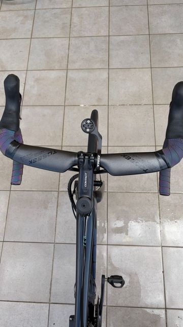 Giant TCR Advanced Pro 2 Disc 2021 2021 Road & Gravel usato, Nero — immagine 11 di 22