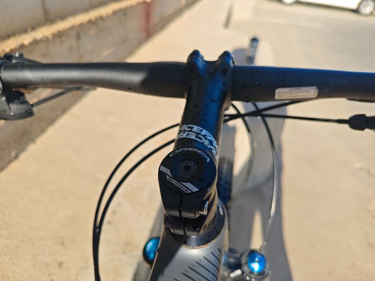 Używany Orbea ALMA M25 2019 2019 Mountainbike — zdjęcie 11 z 13