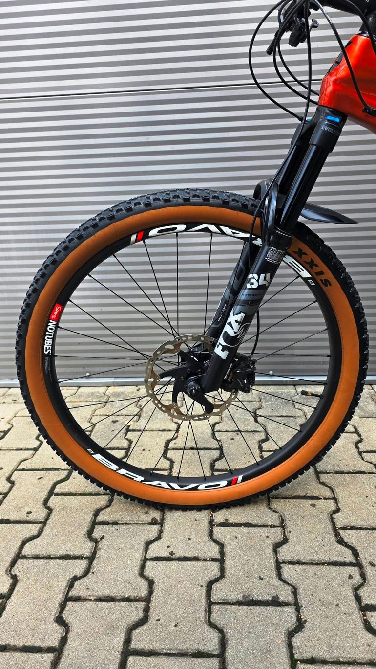 Scott Spark 700 Tuned 2018 2018 Mountainbike usato, Arancione — immagine 11 di 12