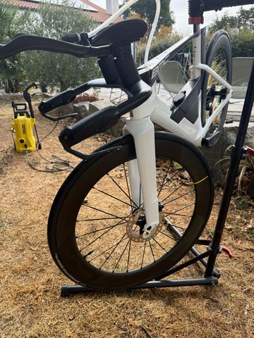 Used BMC Speedmachine 01 FOUR 2026 2026 Road & Gravel, White — image 6 of 11