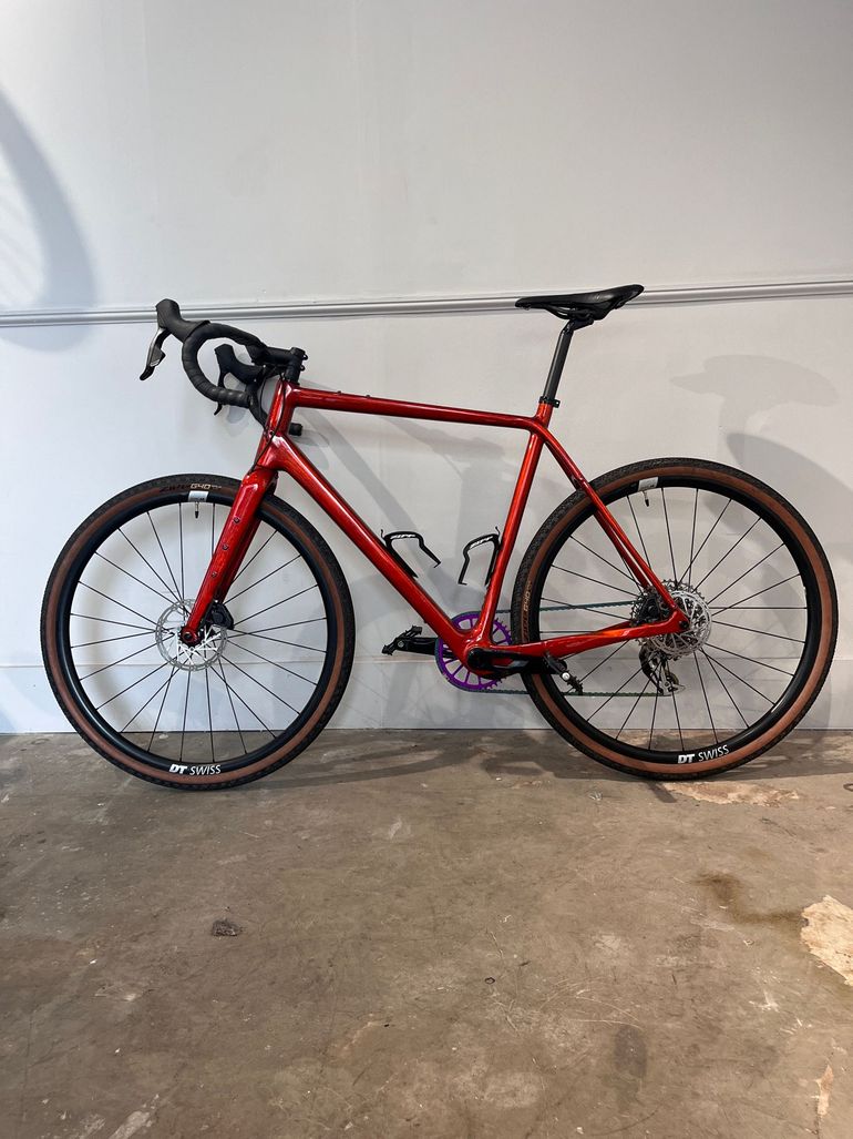 Used ICAN Custom SRAM Rival eTap AXS 2022 Road & Gravel, Red — image 2 of 3
