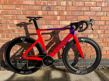 Brugt Canyon Aeroad CF SLX 8 Disc eTap 2022 2022 Road & Gravel — billede 1 af 4
