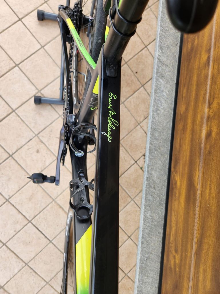 Used Colnago V3 RS V3rs 2022 Road & Gravel, Black — image 3 of 10