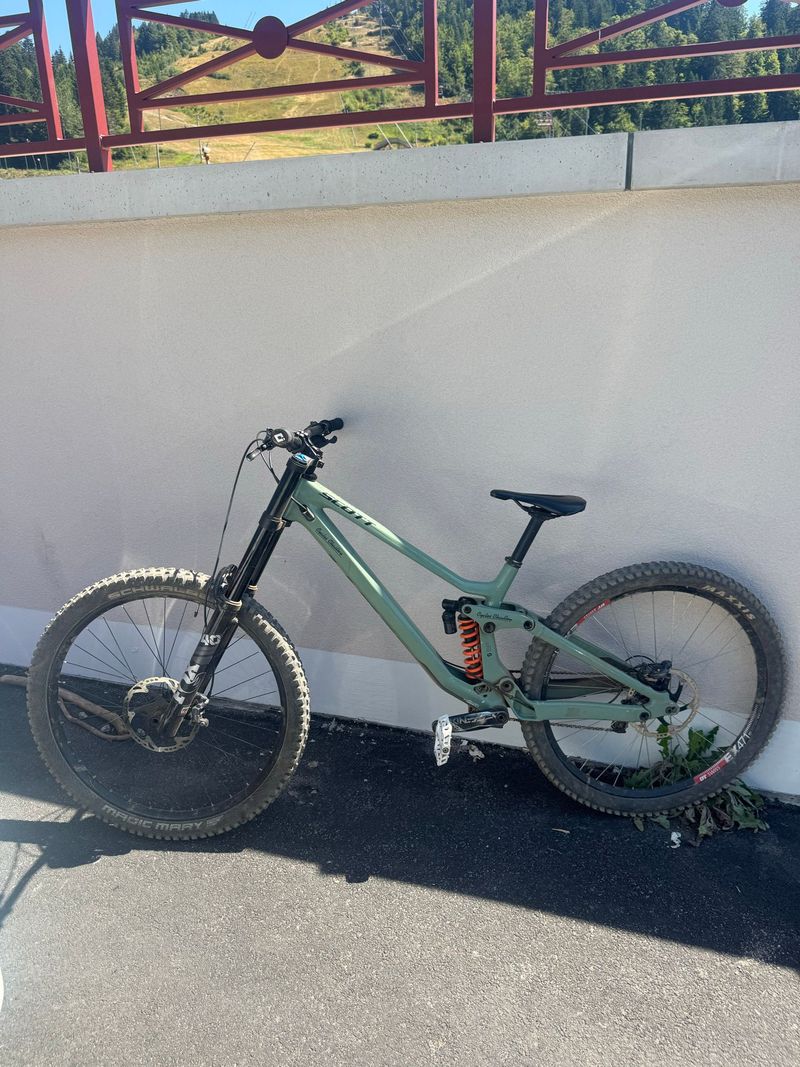 Scott Gambler 910 2021 MTB de segunda mano
