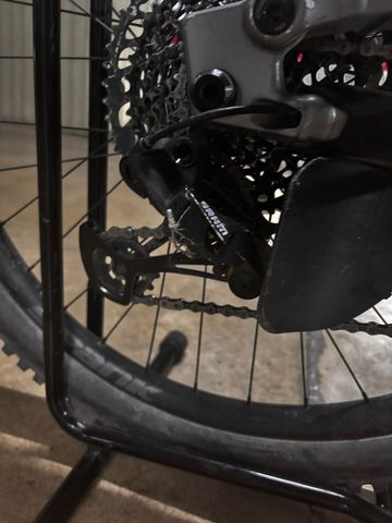 Tweedehands Commencal Clash SRAM SX Eagle 2021 Mountainbike — afbeelding 3 van 11