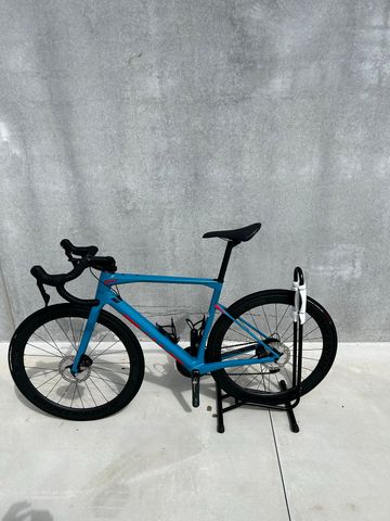 BMC Roadmachine 01 THREE 2020 2020 Road & Gravel d'occasion — image 5 sur 6