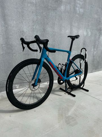 BMC Roadmachine 01 THREE 2020 2020 Road & Gravel d'occasion — image 4 sur 6