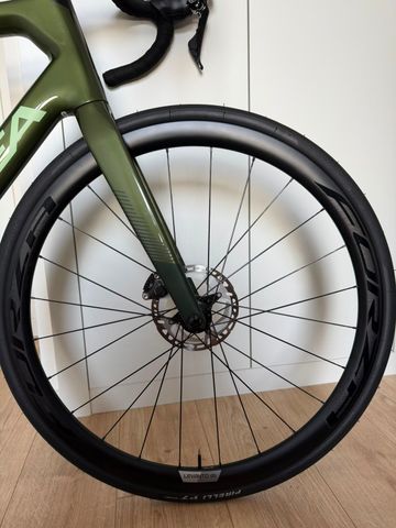 Použité Orbea ORCA M25TEAM 2021 2021 Road & Gravel — obrázek 3 z 26