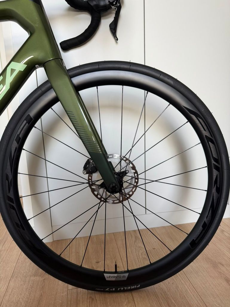 Použité Orbea ORCA M25TEAM 2021 2021 Road & Gravel — obrázek 3 z 26