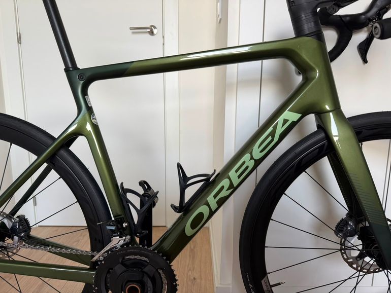 Použité Orbea ORCA M25TEAM 2021 2021 Road & Gravel — obrázek 6 z 26
